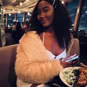 Meet your Posher, France